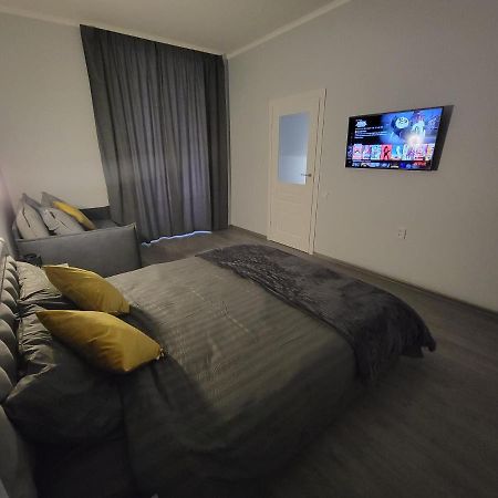 Warm & Cozy Apartment In The Heart Of Historical Lviv Kültér fotó