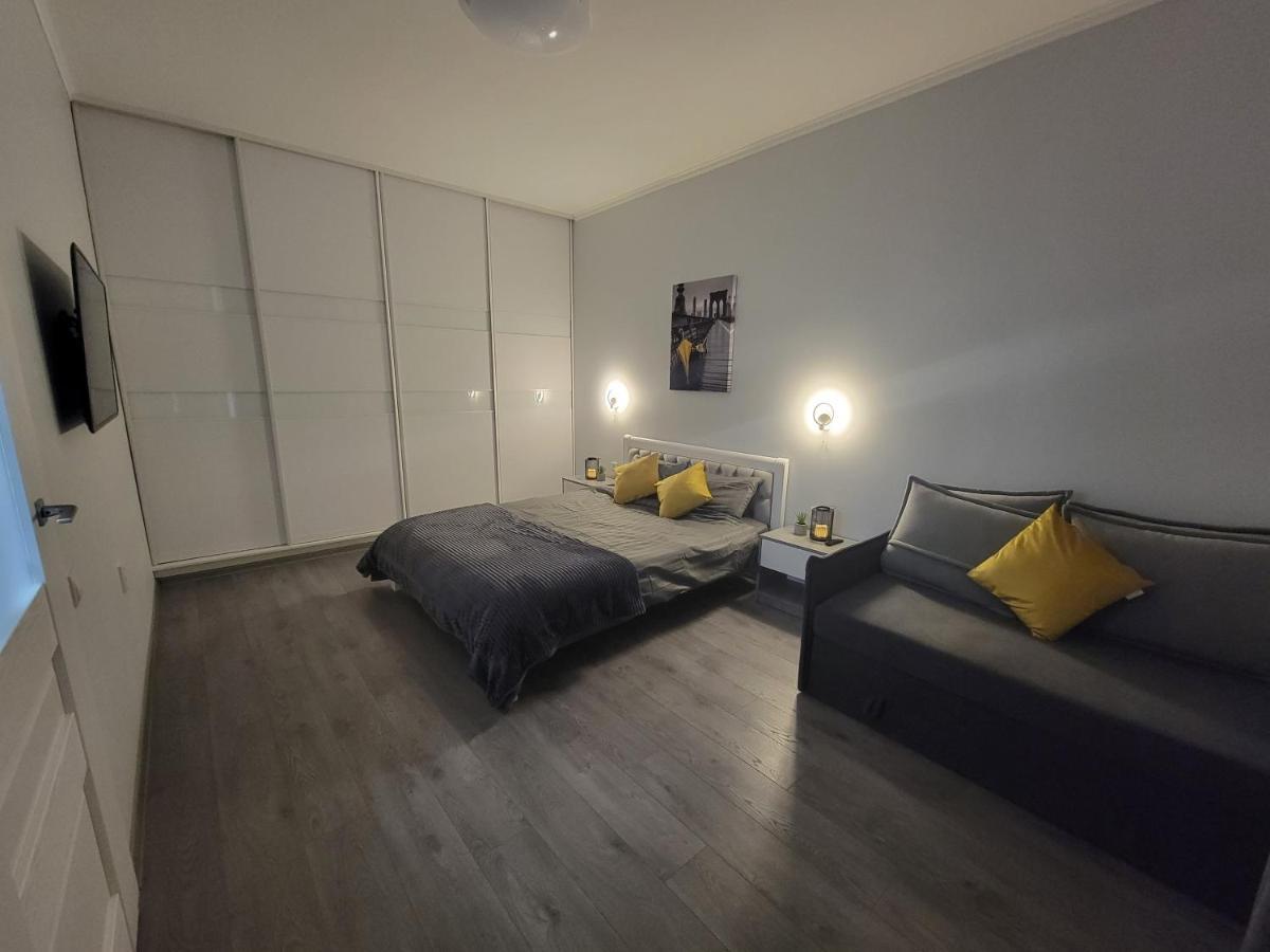 Warm & Cozy Apartment In The Heart Of Historical Lviv Kültér fotó